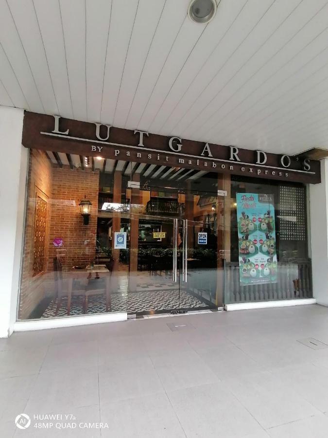 The Beacon Makati Staycation Suites Manila Exterior foto