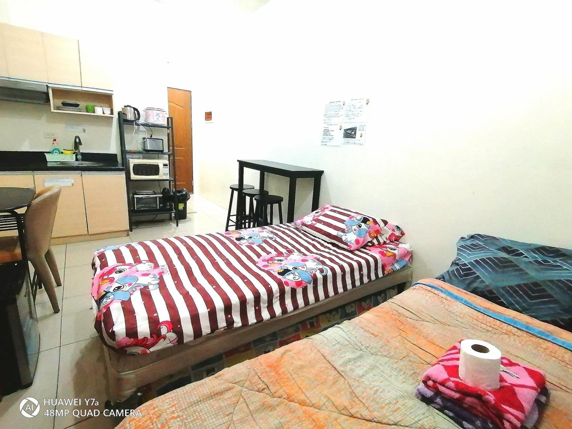 The Beacon Makati Staycation Suites Manila Exterior foto